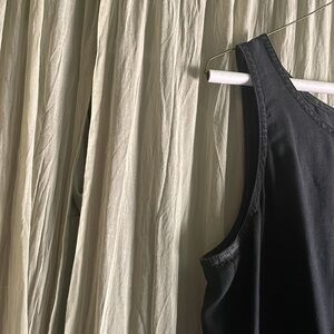 100% linen J Jill sleeveless mini dress with pockets size Small